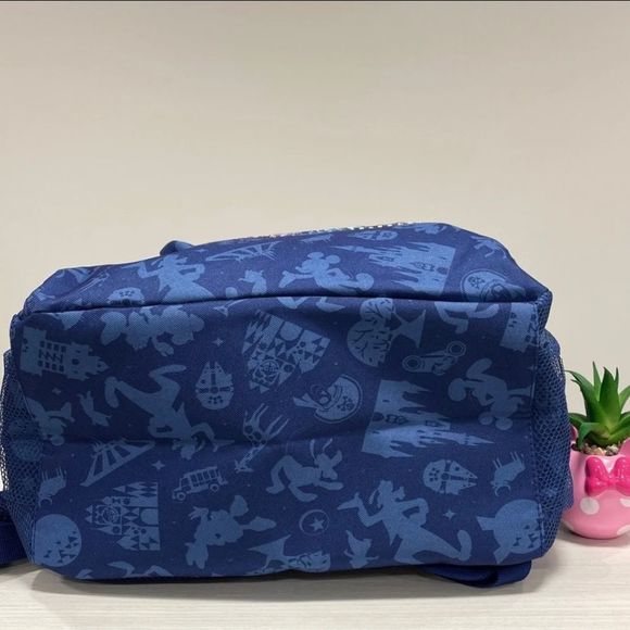 Disney 50th Anniversary Cooler Backpack - Picture 3 of 4